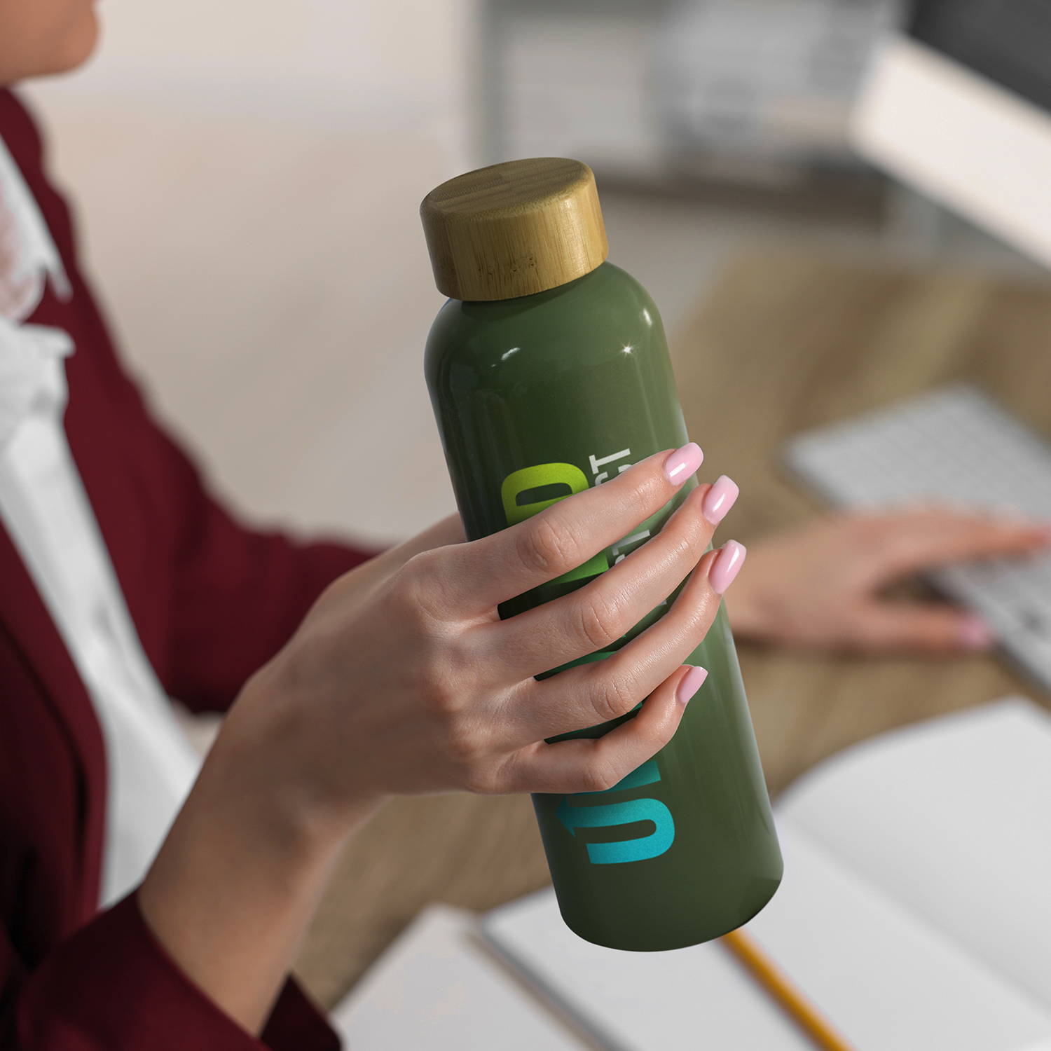 Eden Aluminium Bottle Bamboo Lid - 66733_125775.jpg