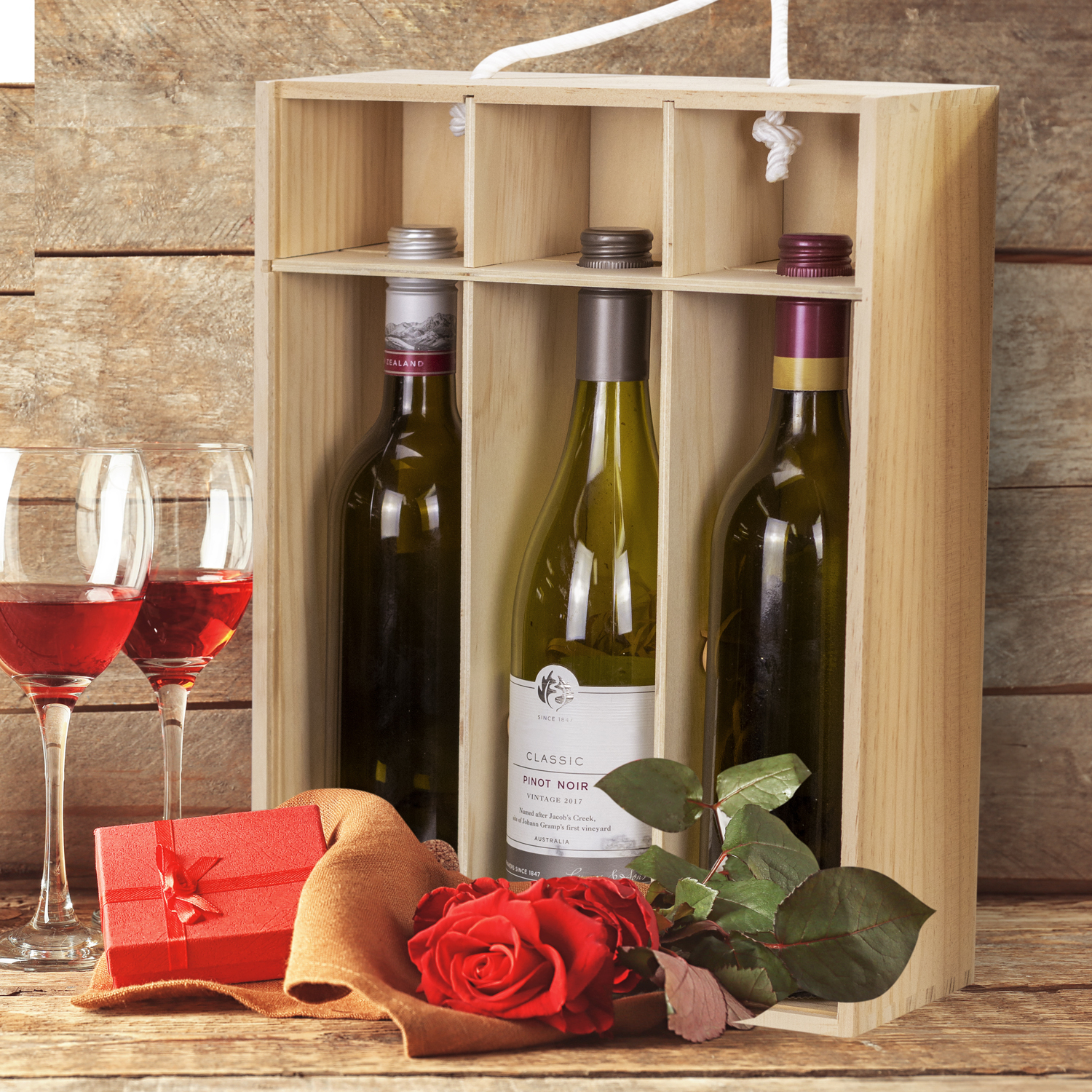 Tuscany Wine Gift Box – Triple - 66736_124041.jpg
